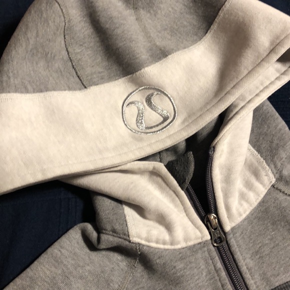 LULULEMON | Classic Scuba Remix Zip Up Hoodie 4 - Picture 2 of 4
